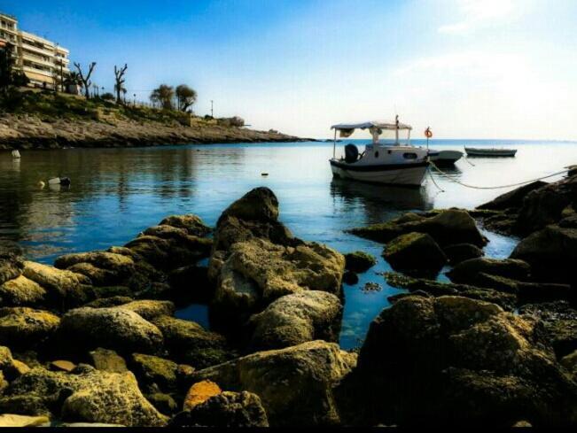 Φωτεινό Διαμέρισμα Πειραιας Pireu Exterior foto